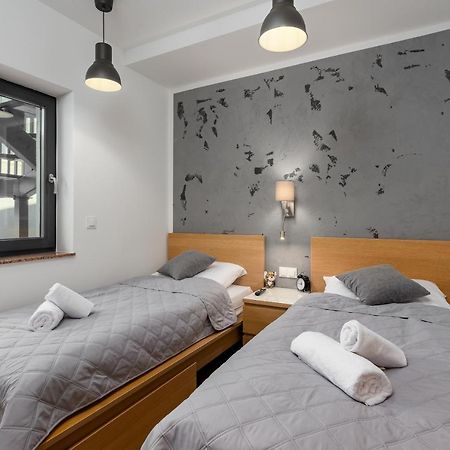 Czarna Perla- Apartament Przy Solisku Szczyrk Exterior foto